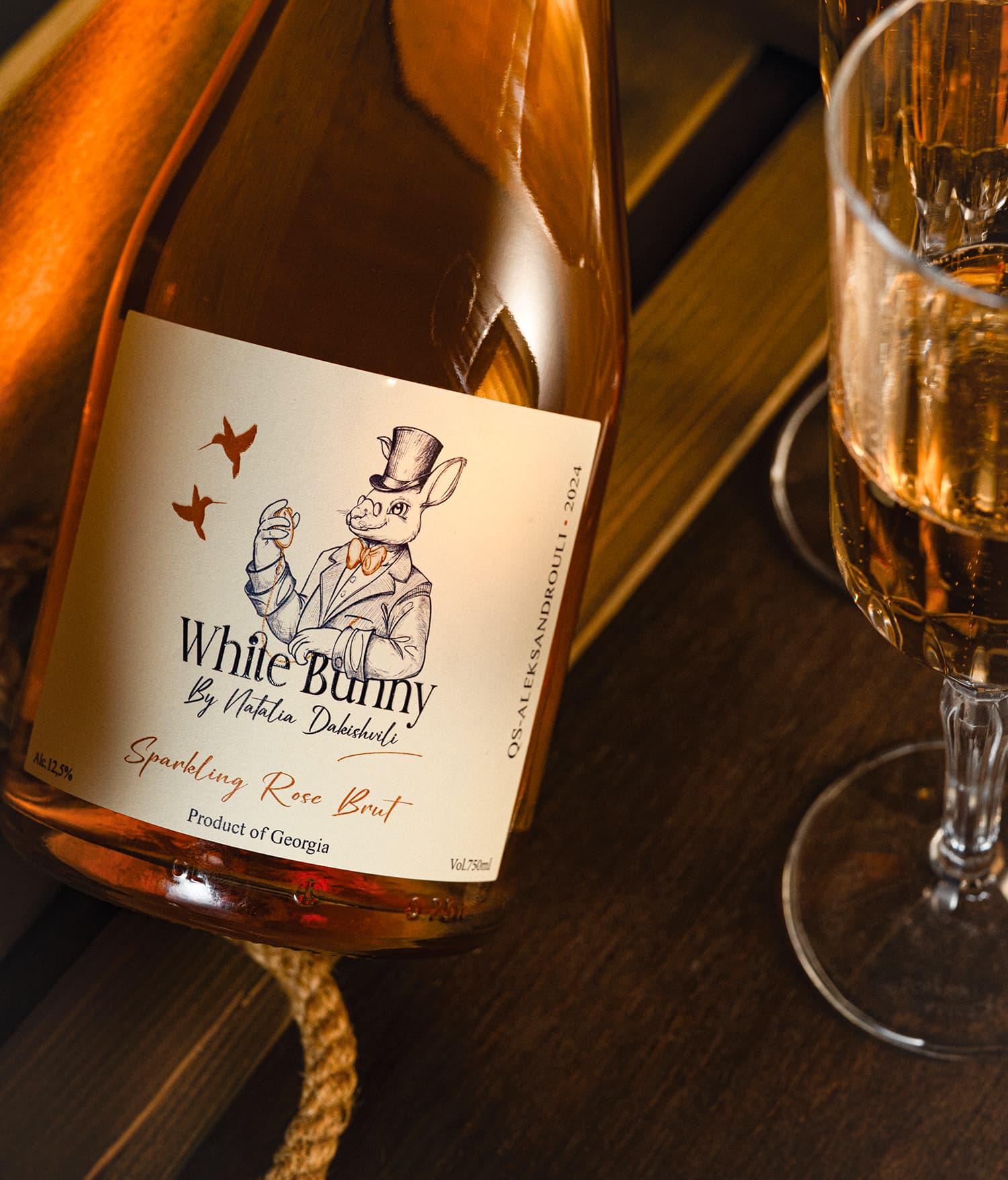 White Bunny by Natalia Dakishvili - Rose Brut